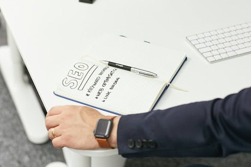 Build Authority Using Niche Edit Links
